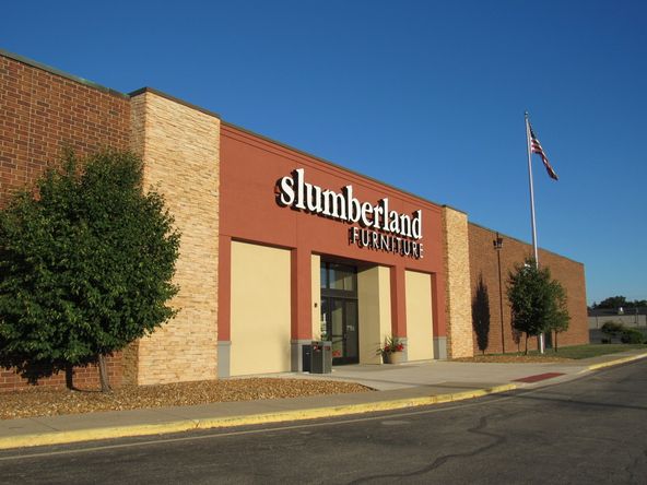 Danville, IL Suites in Village Mall For Lease: 2917 N Vermilion St, Danville, IL 61832
